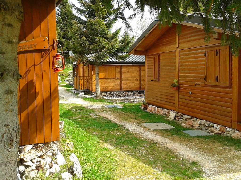 Hotel Campeggio Branchetto Bosco Chiesanuova Exteriér fotografie